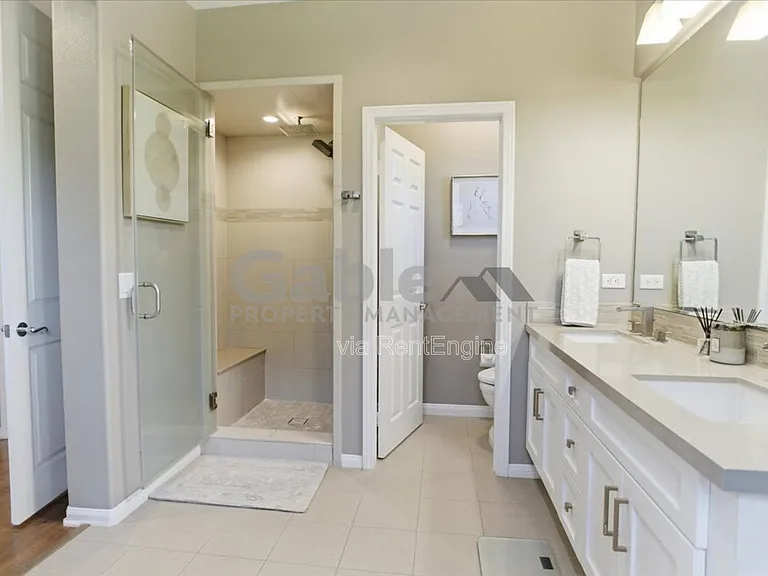 26882 Greenleaf Ct — Photo 17