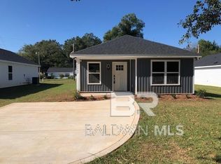 22763 Racine St, Robertsdale, AL 36567