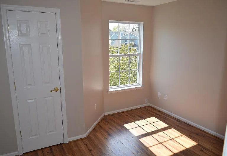 5016 Kemps Lake Dr — Photo 18