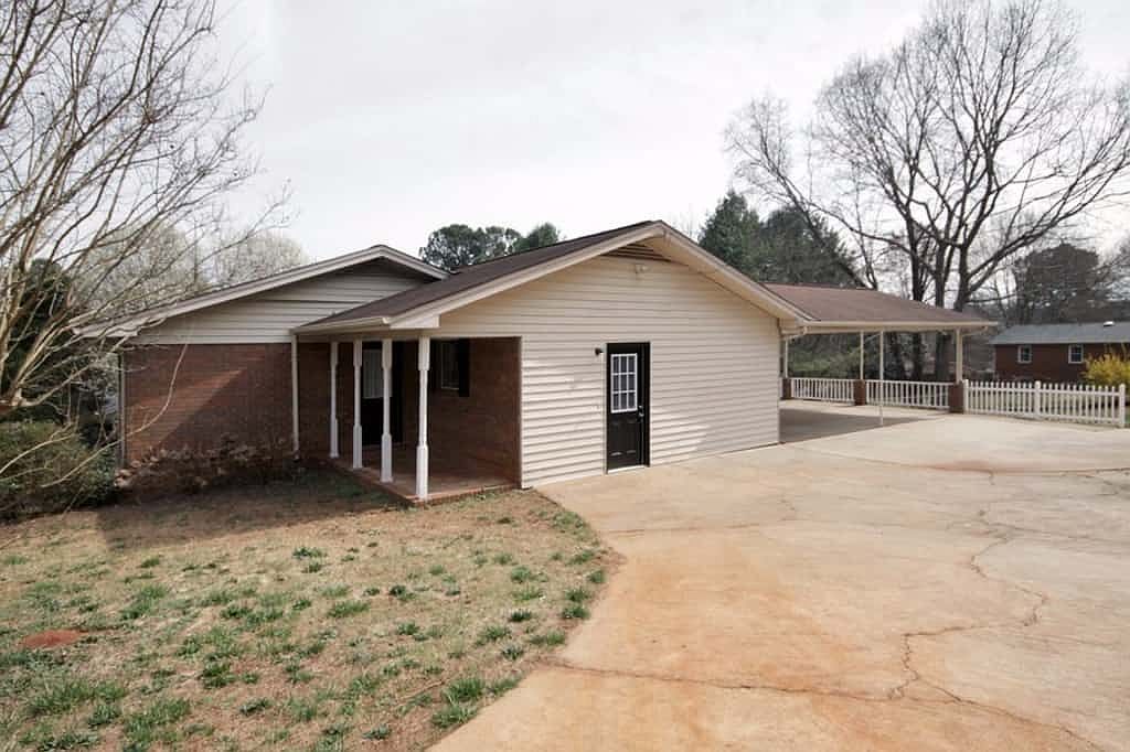 4948 Strickland Rd, Flowery Branch, GA 30542 Zillow