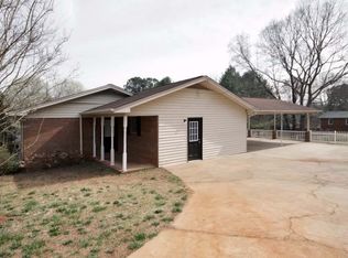 4948 Strickland Rd, Flowery Branch, GA 30542