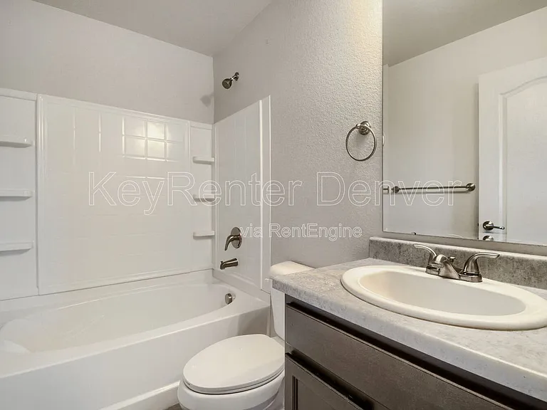 13630 Garfield St #D — Photo 10