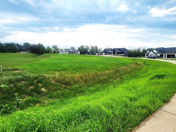 4th image of LOT 23 Feather Ridge Pass