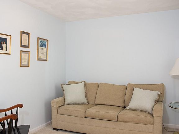5th image of 55 West St APT 5B