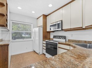 11160 W Sample Rd #11160R, Pompano Beach, FL 33065