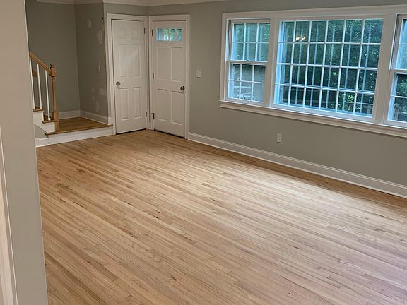 2nd image of 53 Park Pl