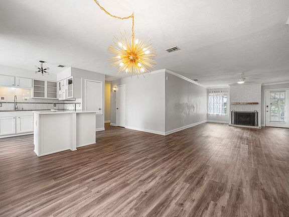 5th image of 7711 Callaghan Rd APT 104