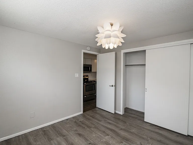 2441 S. York St. — Photo 33