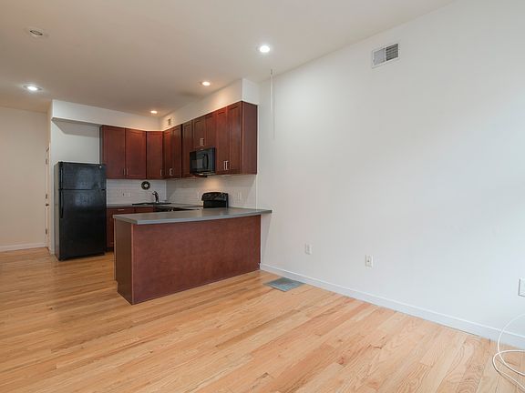 2nd image of 1536 Christian St #A