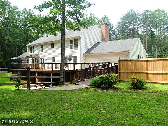 4th image of 17 Twin Springs Dr