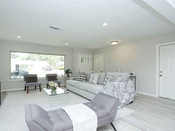 5th image of 1922 Ganyard Dr