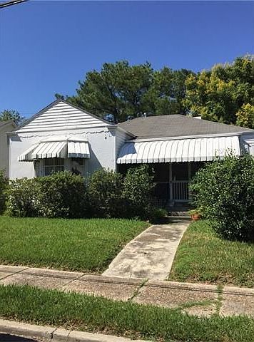 1st image of 90 Maryland Dr