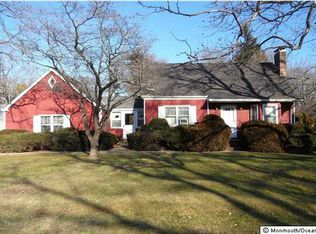 18 Mohawk Ave, Middletown, NJ 07748