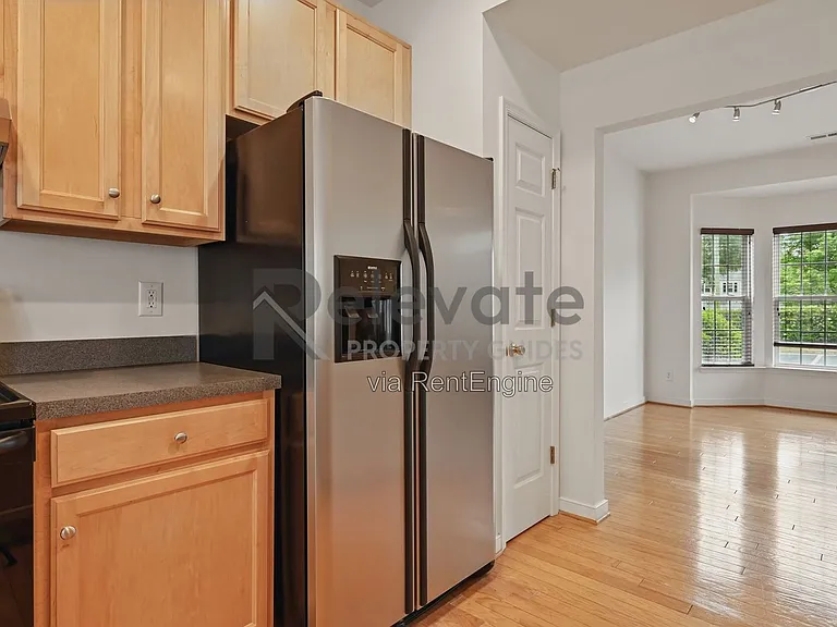 4321 Meredith Creek Dr — Photo 9