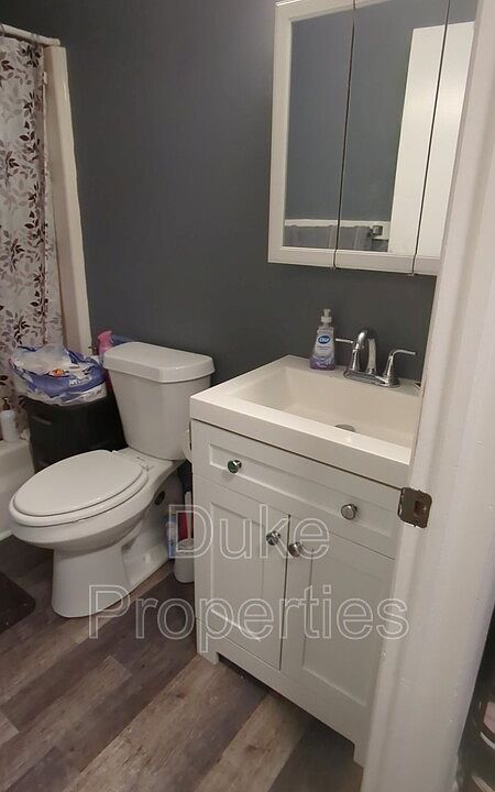 1st image of 72 Market St Unit 72