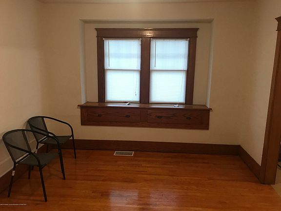 4th image of 325 S Fairview Ave