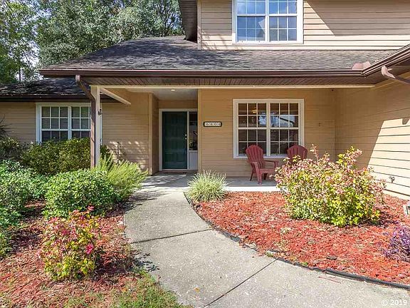 3rd image of 6804 NW 37th Dr