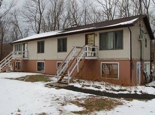 37 Chapel Rd, Newburgh, NY 12550