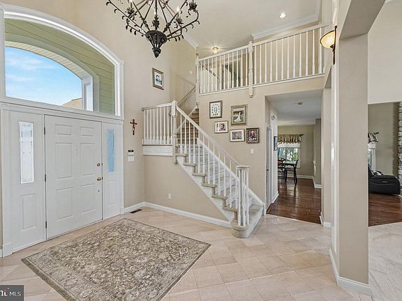 5th image of 106 Inverness Dr