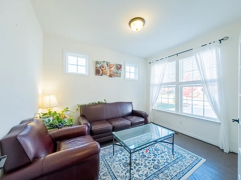 10878 Holman Ridge Rd — Photo 23