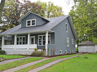 403 W Howard St, Durand, IL