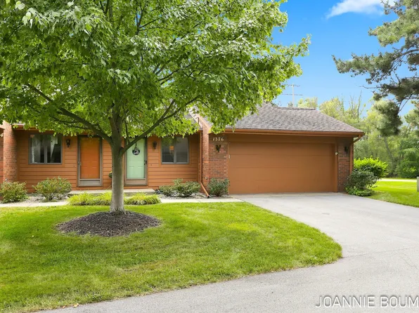 1376 Bent Tree Ct, Hudsonville, MI 49426