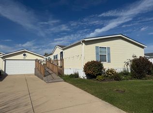 260 Hibiscus Cir, Matteson, IL 60443