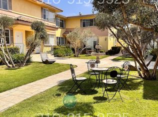 3172 S Barrington Ave APT 203, Los Angeles, CA 90066