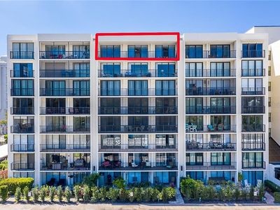 100 Oakmont Ln APT 805, Belleair, FL, 33756