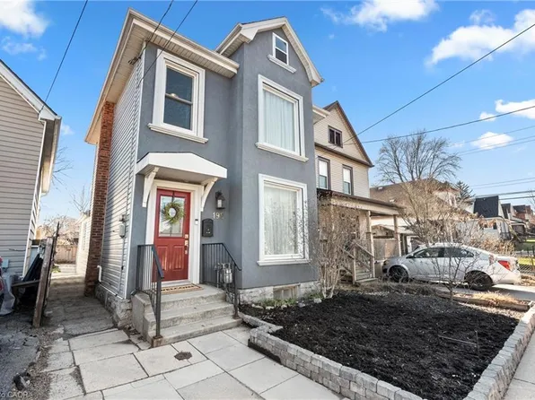 192 Wood St E, Hamilton, ON L8L 3Z1