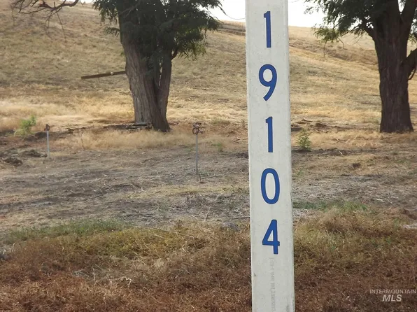 19104 Webb Rd, Lewiston, ID 83501