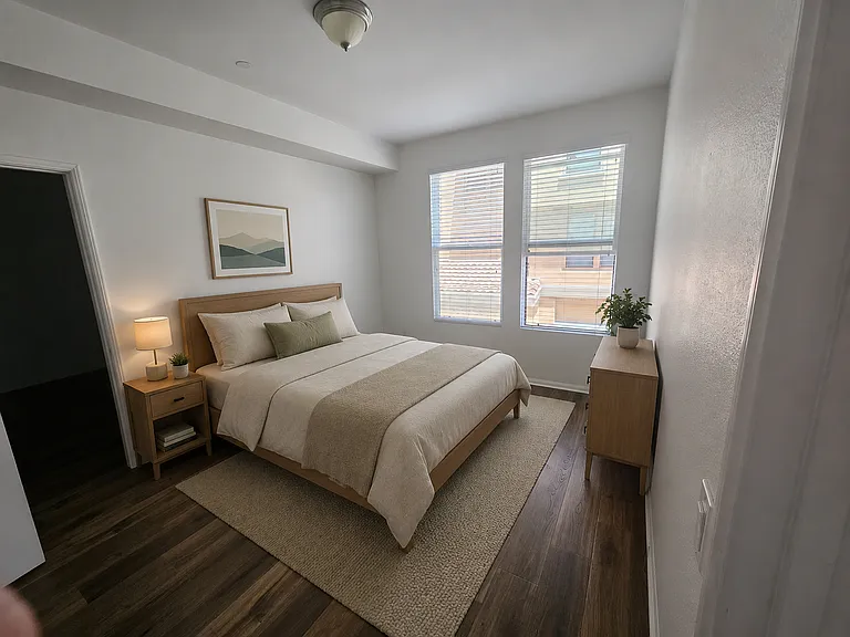 410 W Main St — Photo 7