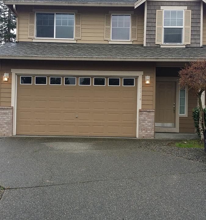 1st image of 14718 Meridian Dr SE