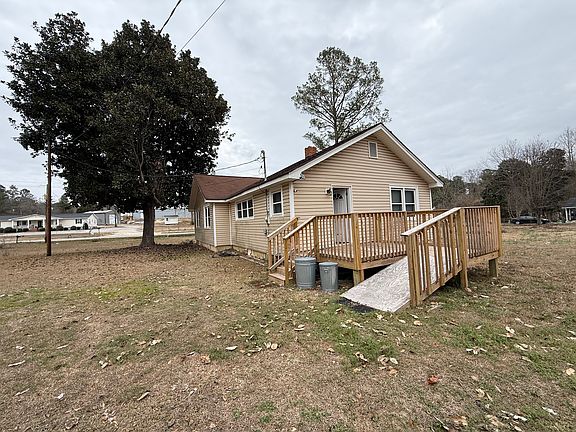 2nd image of 881 Belvedere Clearwater Rd