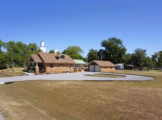 104 S 11th St, Perry, OK 73077