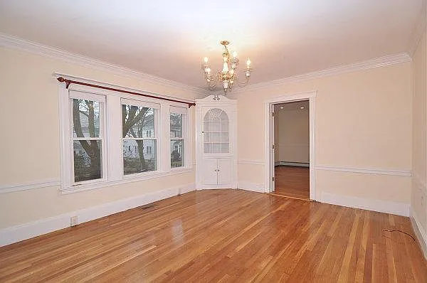 23 Crosby Rd #1