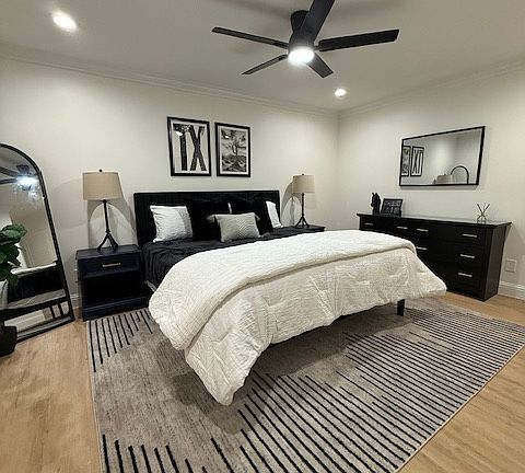 3rd image of 3185 Darvany Dr