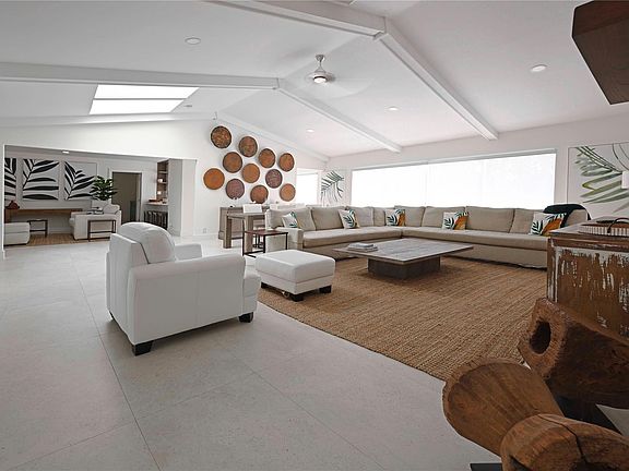 4th image of 114 N Beach Road