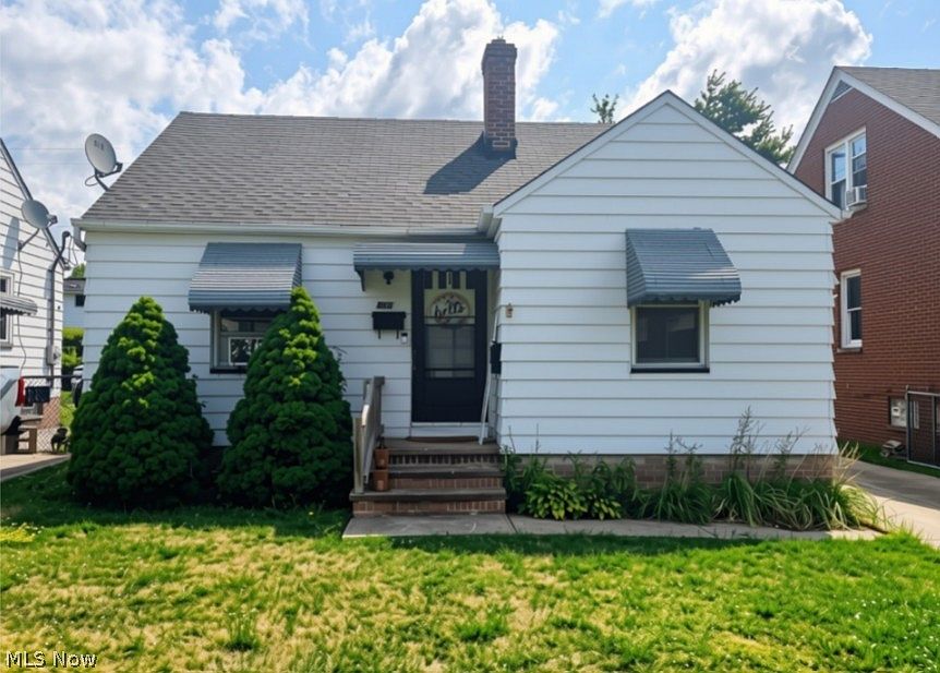 1st image of 4667 E 86th St