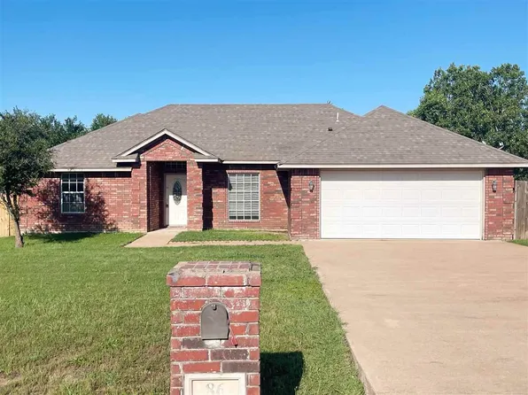 86 NE Deerfield Dr, Elgin, OK 73538