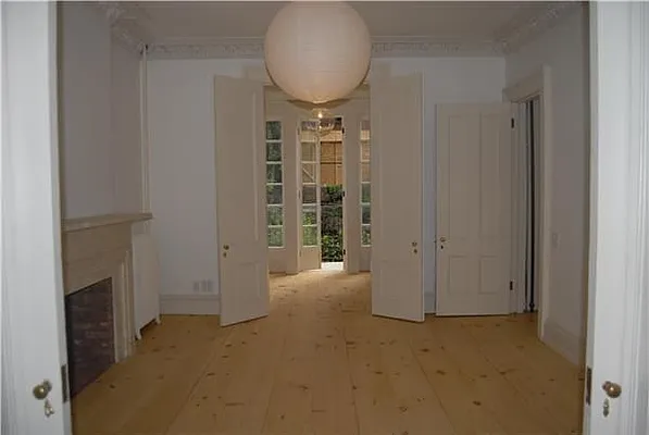 Rented by Avenue Sotheby's International Realty | media 27