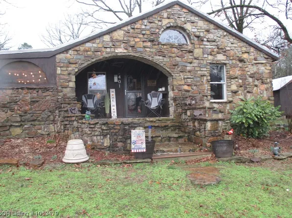2401 Shaver Rd, Paris, AR 72855