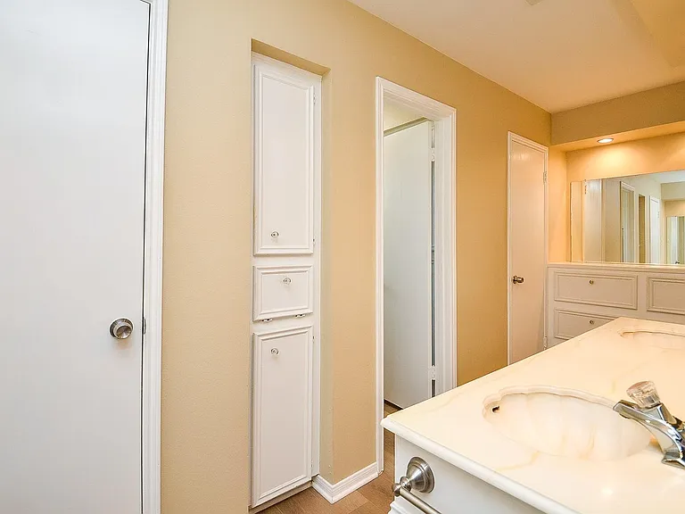 2106 Glenn Lakes Ln — Photo 22