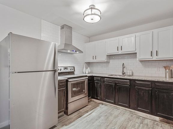 5th image of 158 E Waymire Ave