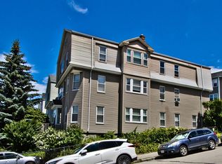 51 Sterling St #3, Worcester, MA 01610