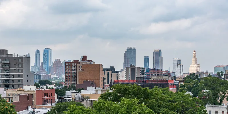 Rented by Nooklyn NYC LLC | media 25