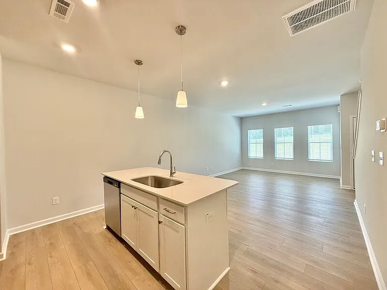112 Silver Fir Ln — Photo 5