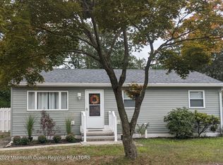 329 Constitution Dr, Forked River, NJ 08731