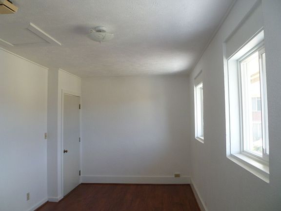 3rd image of 1841 Loke St #A54a9f13d