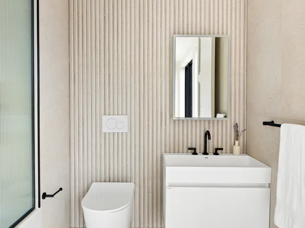 96 Coffey Street image 18 of 25